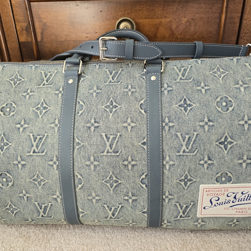 Authentic Louis Vuitton Keepall 50 Denim Duffle - Picture 3 of 13